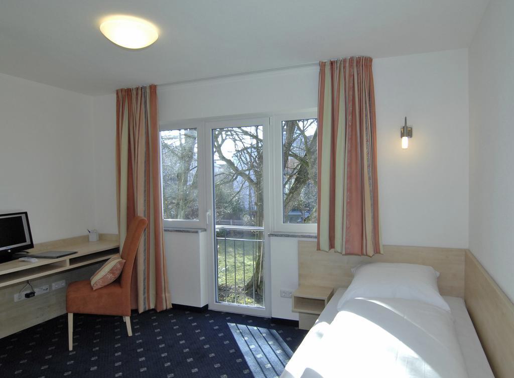 ホテル Landhaus Sixtmuehle タウフキルヘン 部屋 写真